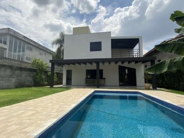 Linda Casa no Condom�nio Vintage